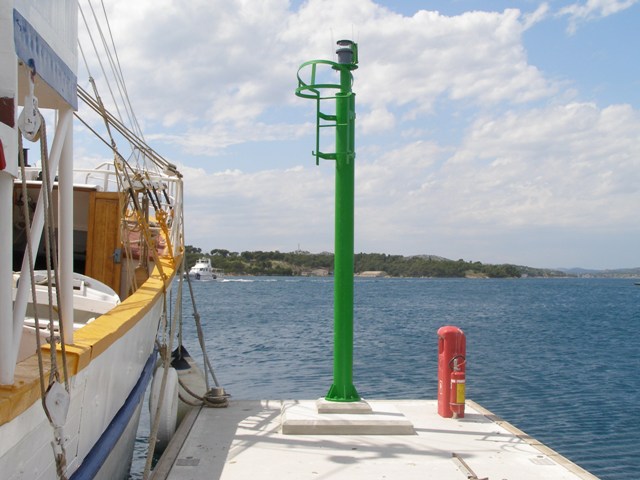 Postavljanje lučkog svjetla Marina Mandalina, S lukobran (PS, br. 492,6)